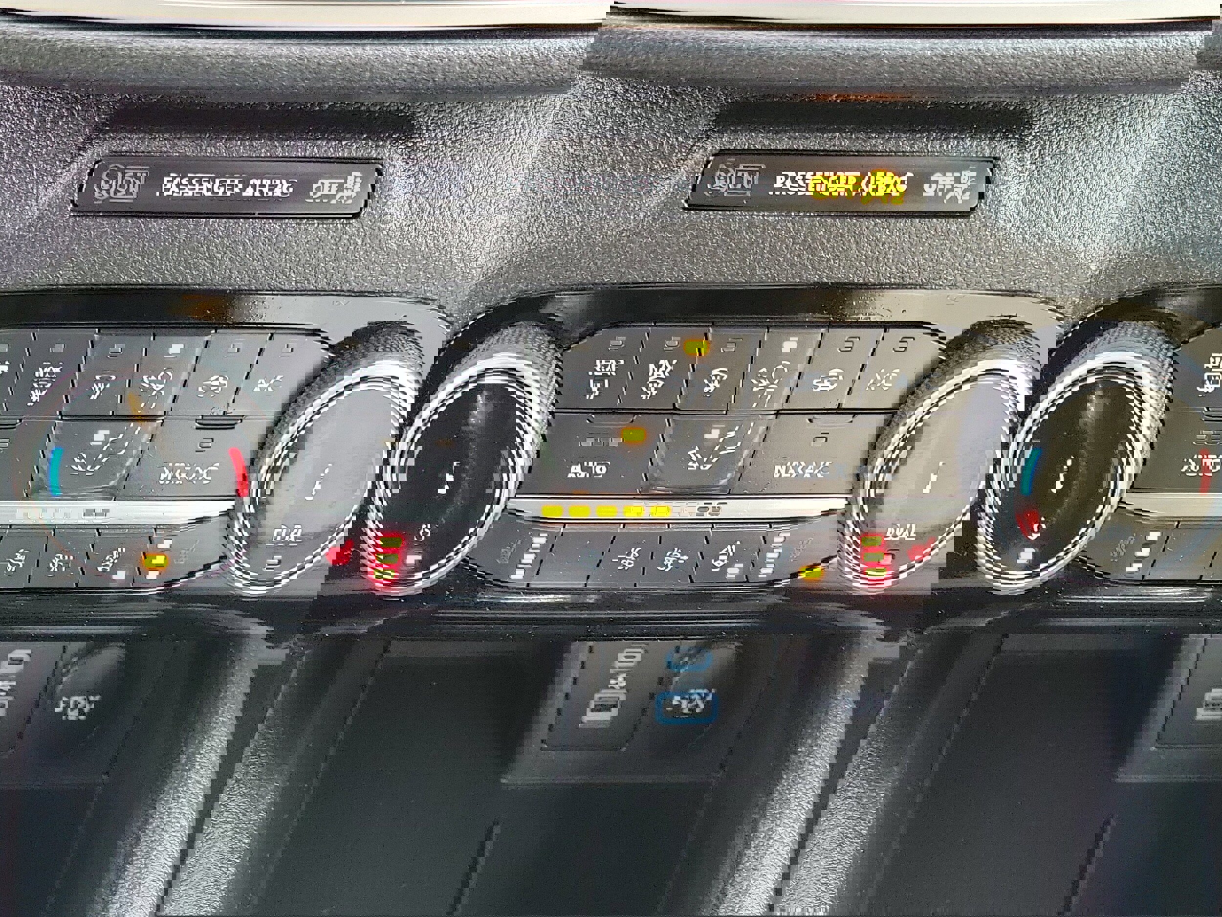 Certified 2022 Ford Escape SE w/ Convenience Package image 30