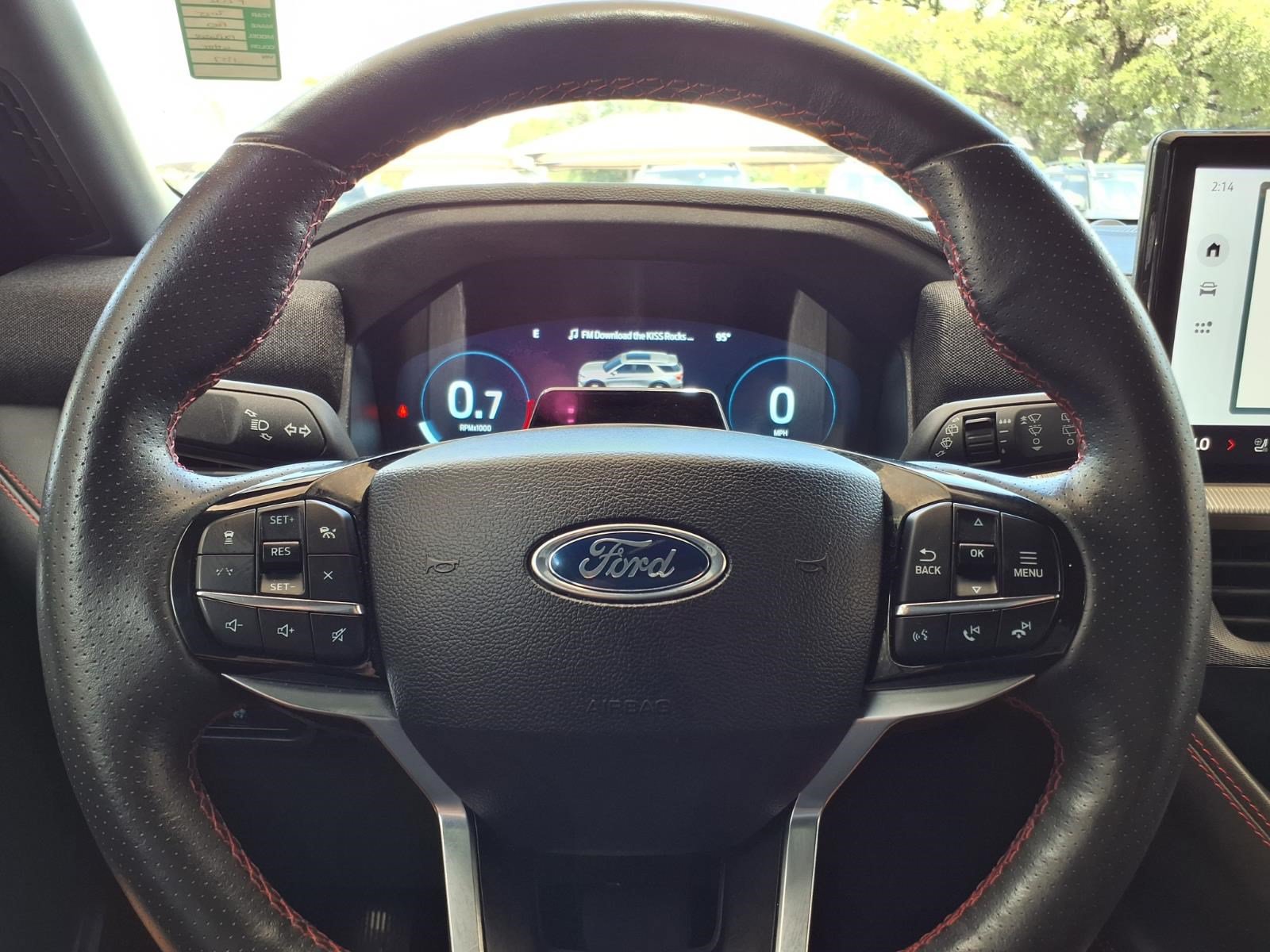Certified 2025 Ford Explorer ST-Line AWD/4WD image 26