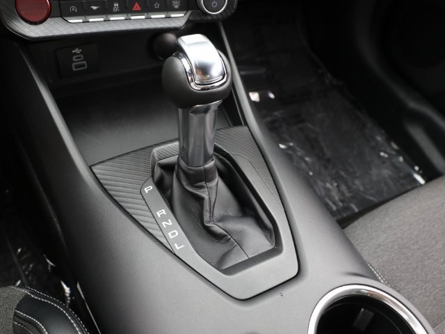Certified 2024 Ford Mustang Coupe RWD image 22