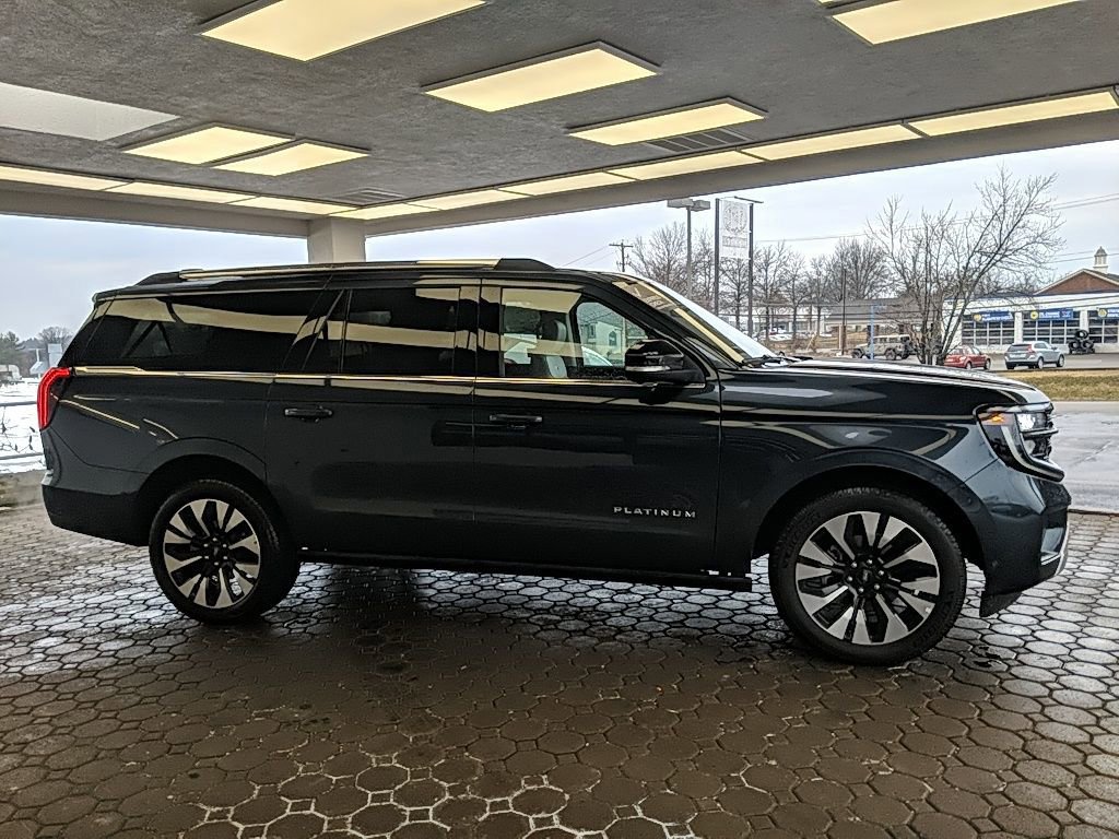 Certified 2025 Ford Expedition Max Platinum w/ Driver's Package image 4