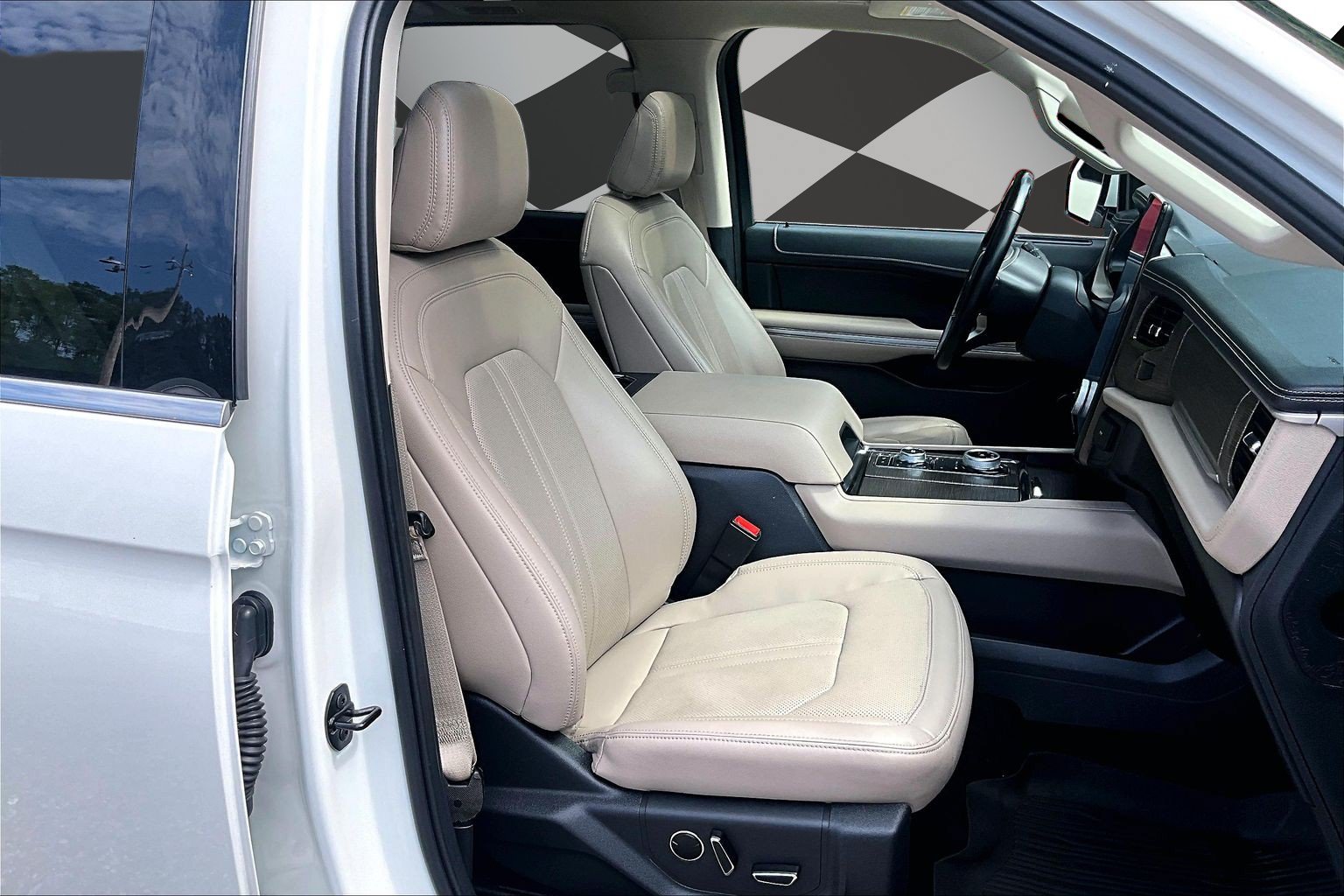 Certified 2023 Ford Expedition Max Limited AWD/4WD image 7
