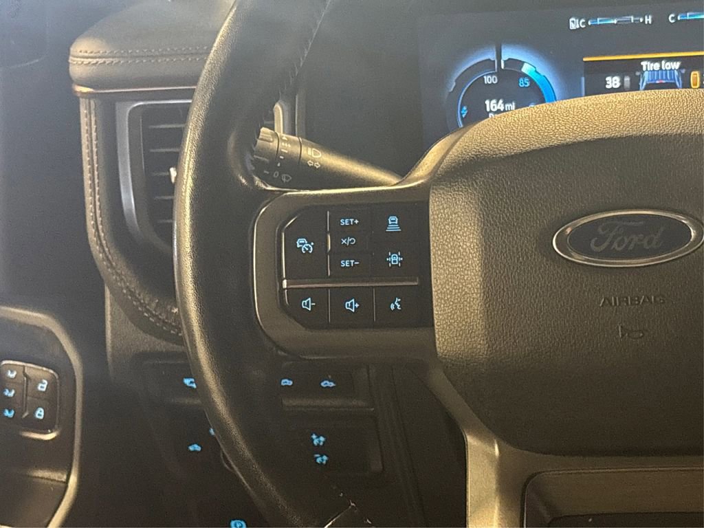 Certified 2022 Ford F150 Lightning Lariat w/ Max Trailer Tow Package image 34