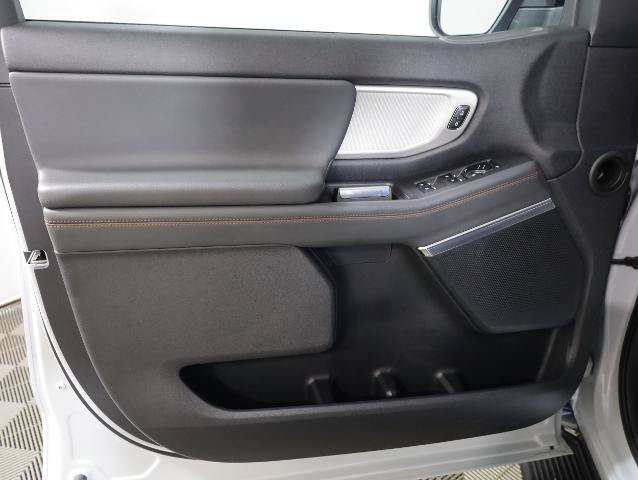 Certified 2025 Ford Expedition Active AWD/4WD image 24