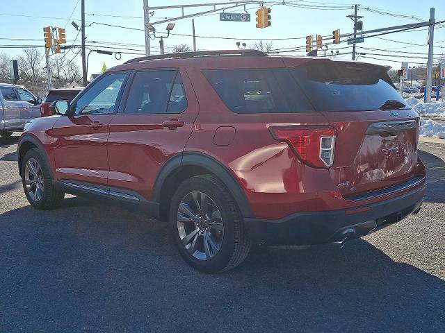 Certified 2022 Ford Explorer XLT w/ Equipment Group 202A image 2