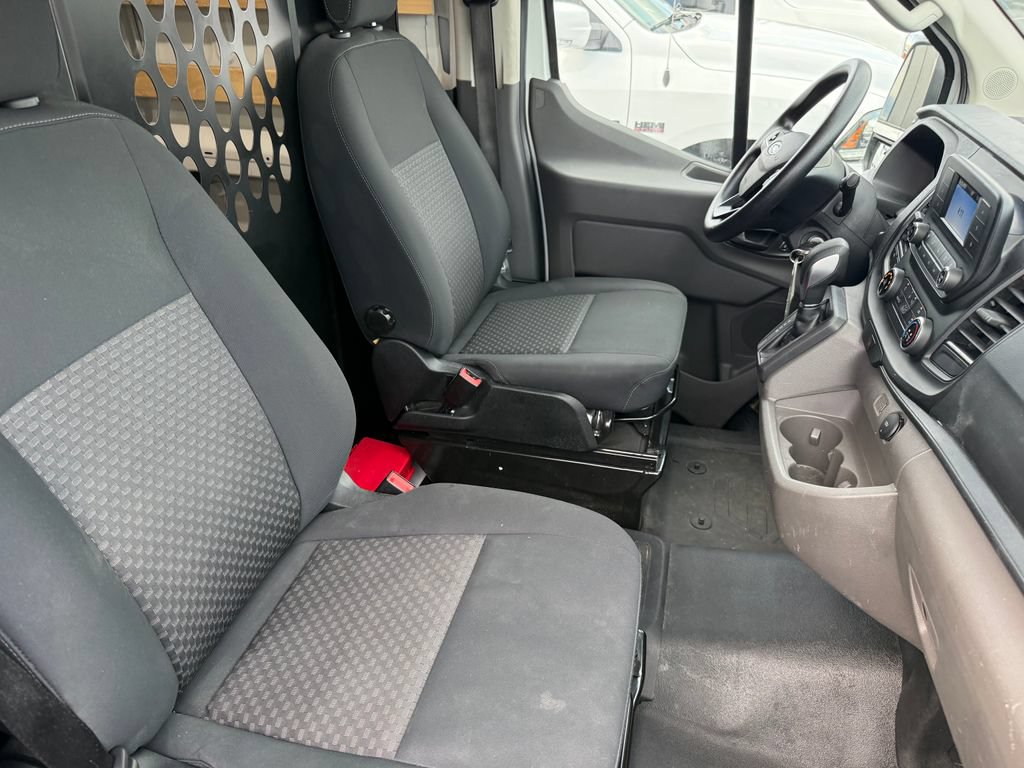 Certified 2025 Ford Transit 250 Low Roof w/ Exterior Upgrade Package RWD image 20