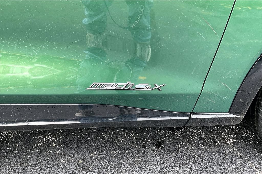Certified 2024 Ford Mustang Mach-E Premium AWD/4WD image 7