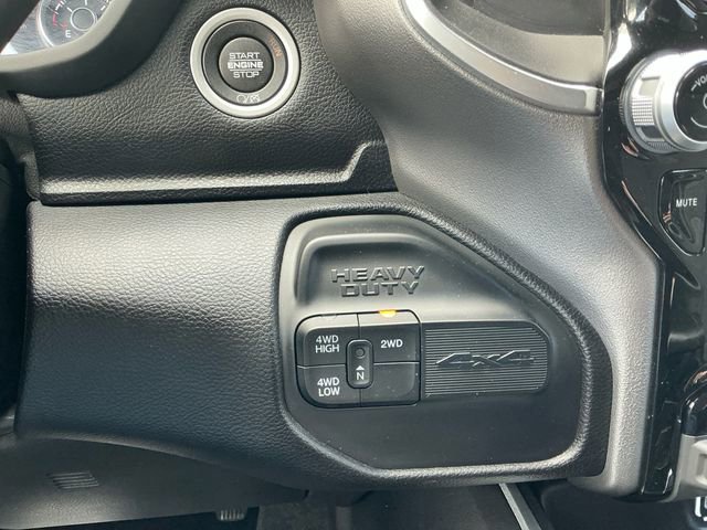 Used 2024 RAM 2500 Big Horn w/ Night Edition AWD/4WD image 25