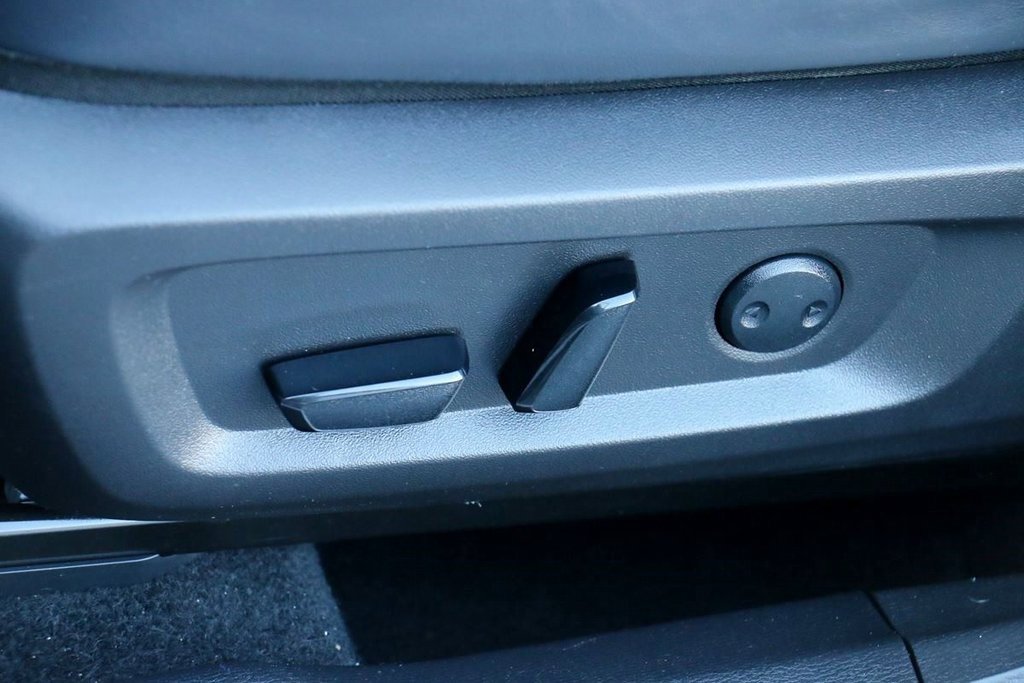 Used 2024 Mitsubishi Outlander SE image 19