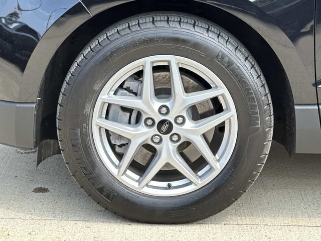 Certified 2024 Ford Edge SEL w/ Convenience Package AWD/4WD image 9