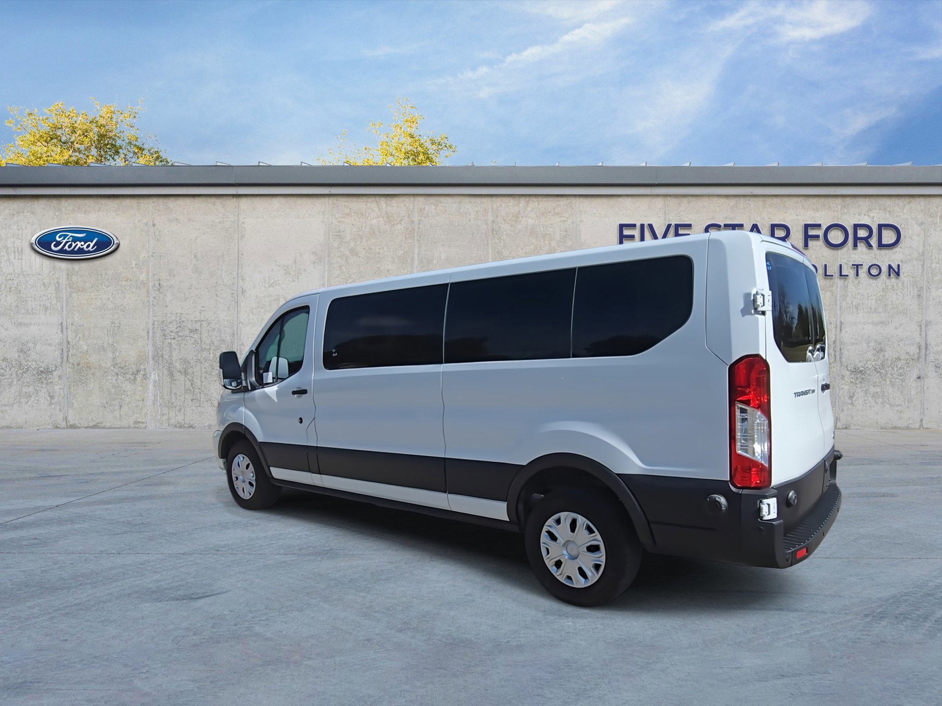 Certified 2020 Ford Transit 350 XLT image 3