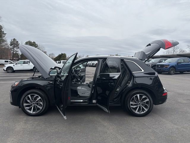 Used 2022 Audi Q5 2.0T Premium w/ Convenience Package image 26