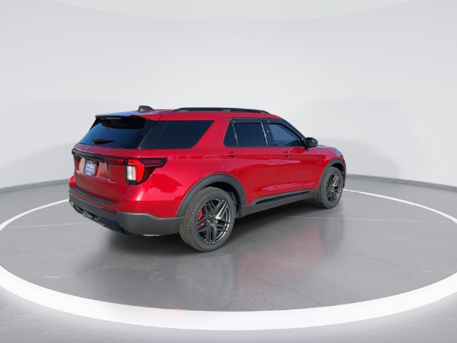 Certified 2025 Ford Explorer ST-Line w/ Premium Package RWD image 7