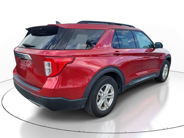 Certified 2023 Ford Explorer XLT w/ Equipment Group 202A RWD image 2