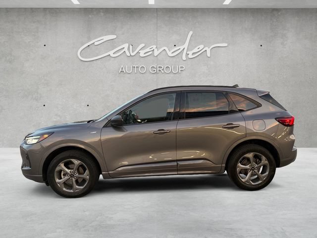 Certified 2024 Ford Escape ST-Line AWD/4WD image 14