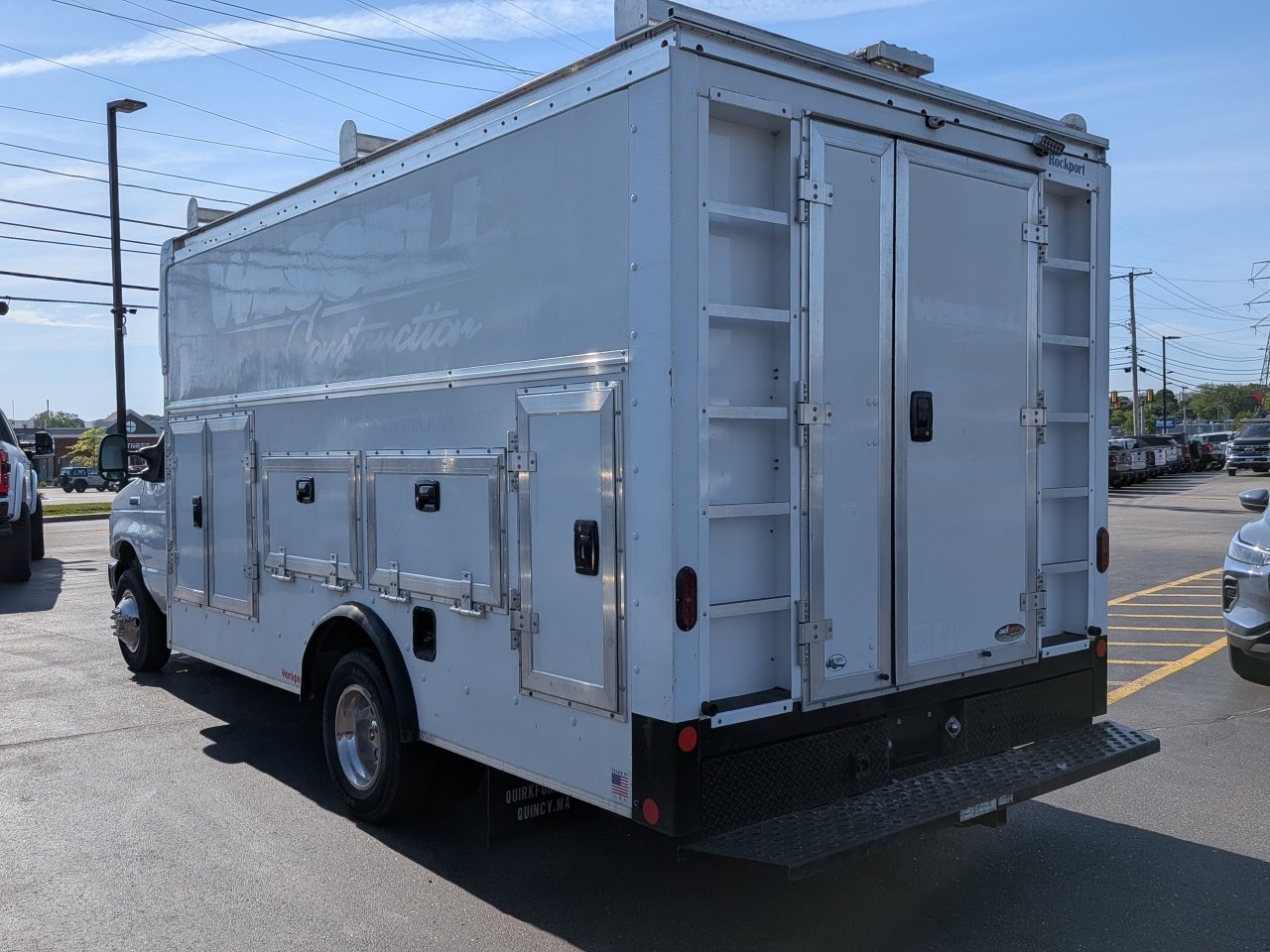 Certified 2022 Ford E-450 and Econoline 450 Super Duty w/ Power Windows & Locks Group RWD image 7
