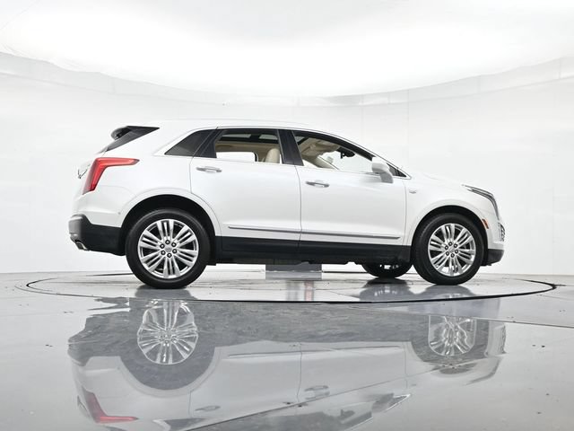 Used 2017 Cadillac XT5 Premium Luxury FWD image 39