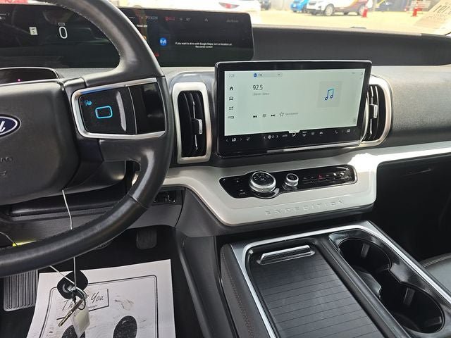 Certified 2025 Ford Expedition Max Active AWD/4WD image 16
