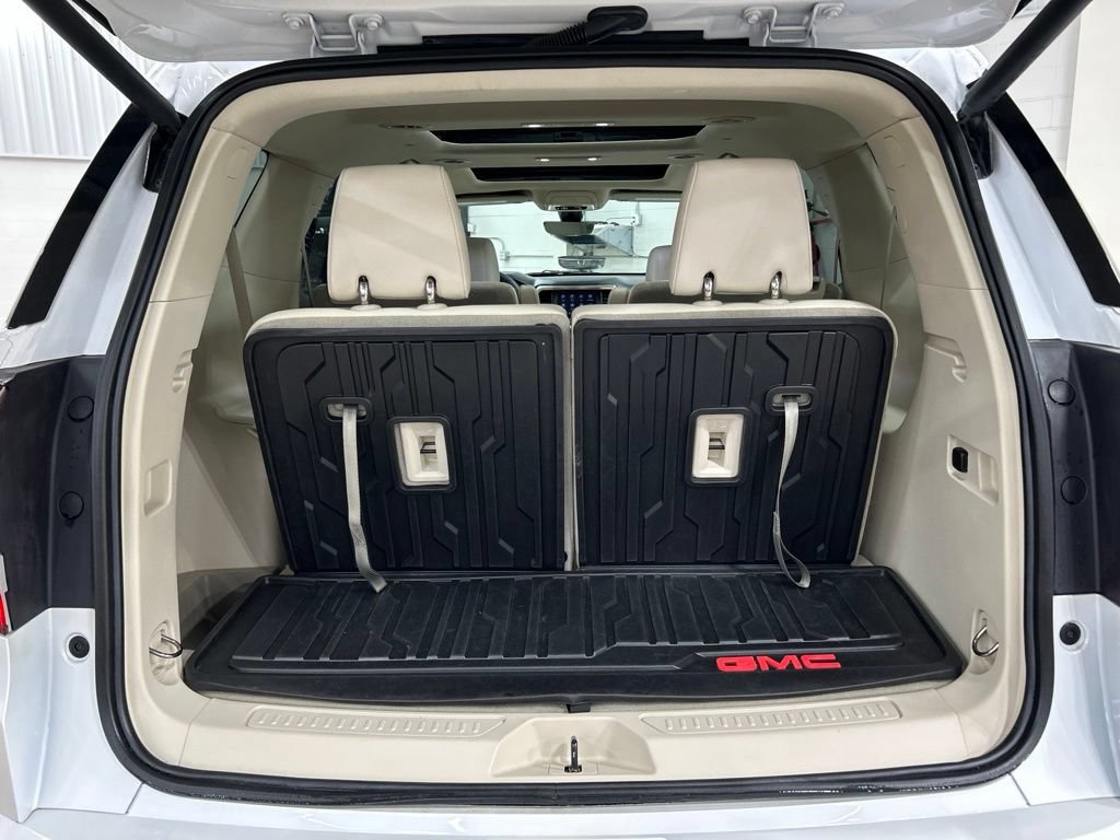 Used 2023 GMC Acadia Denali w/ Denali Technology Package AWD/4WD image 34