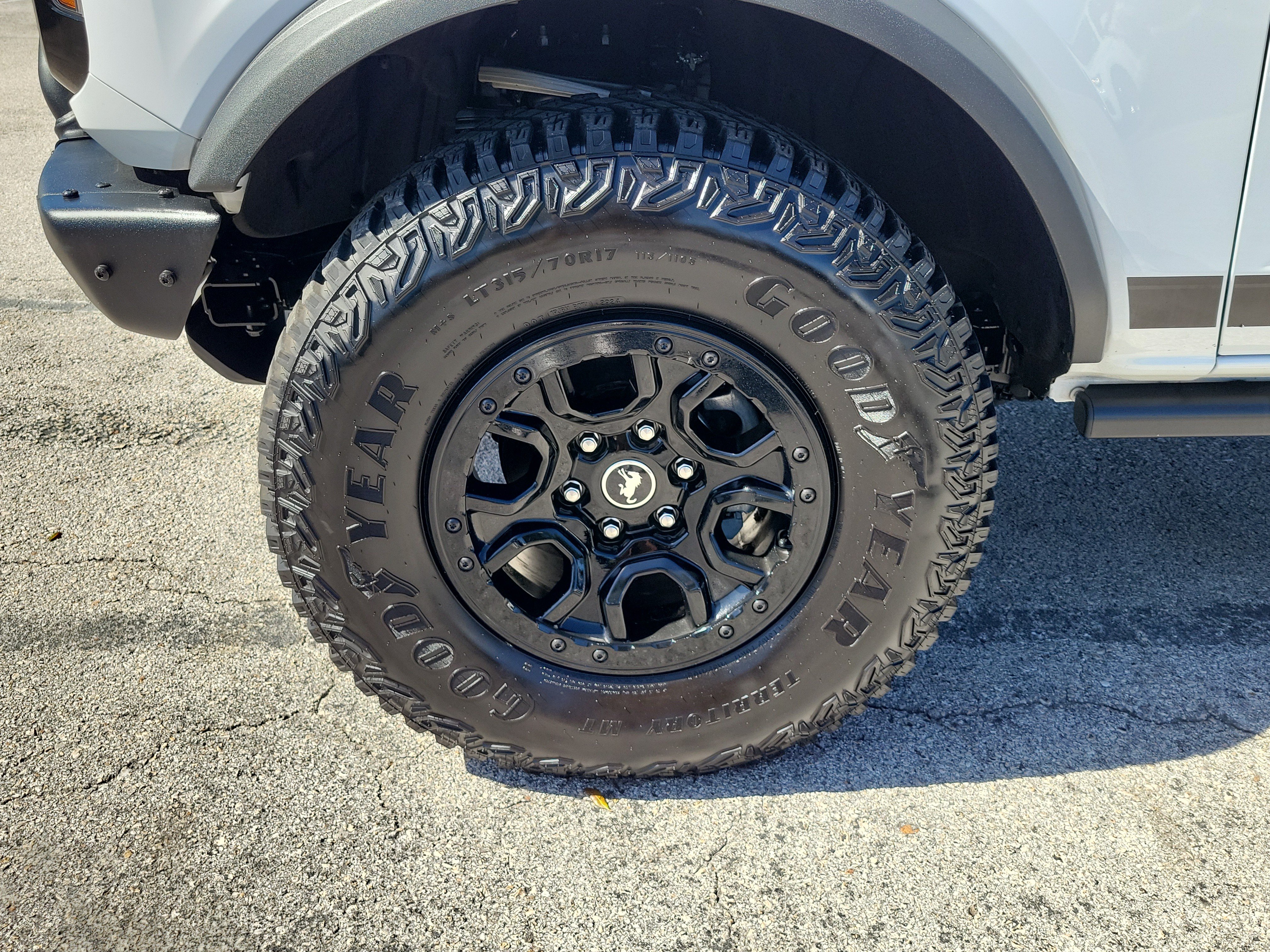 Certified 2024 Ford Bronco Wildtrak AWD/4WD image 5