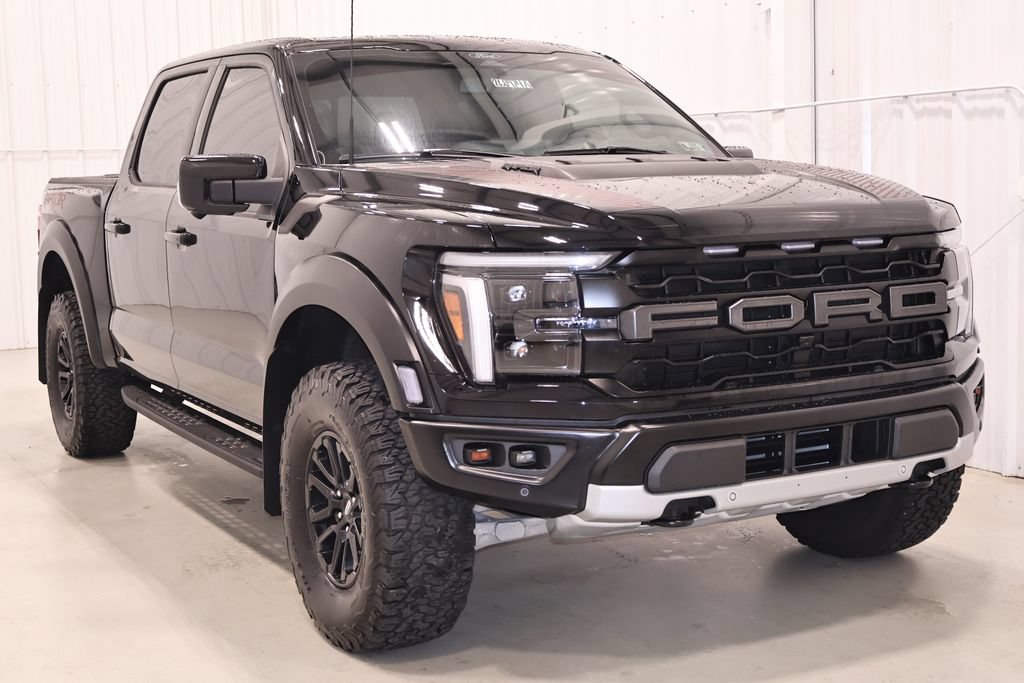 Certified 2025 Ford F150 Raptor AWD/4WD image 4