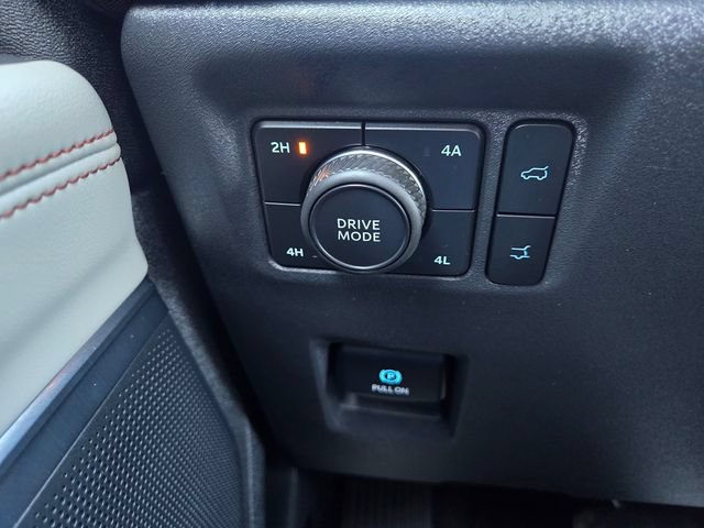 Certified 2025 Ford Expedition Active AWD/4WD image 21