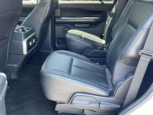 Certified 2023 Ford Expedition XLT image 11