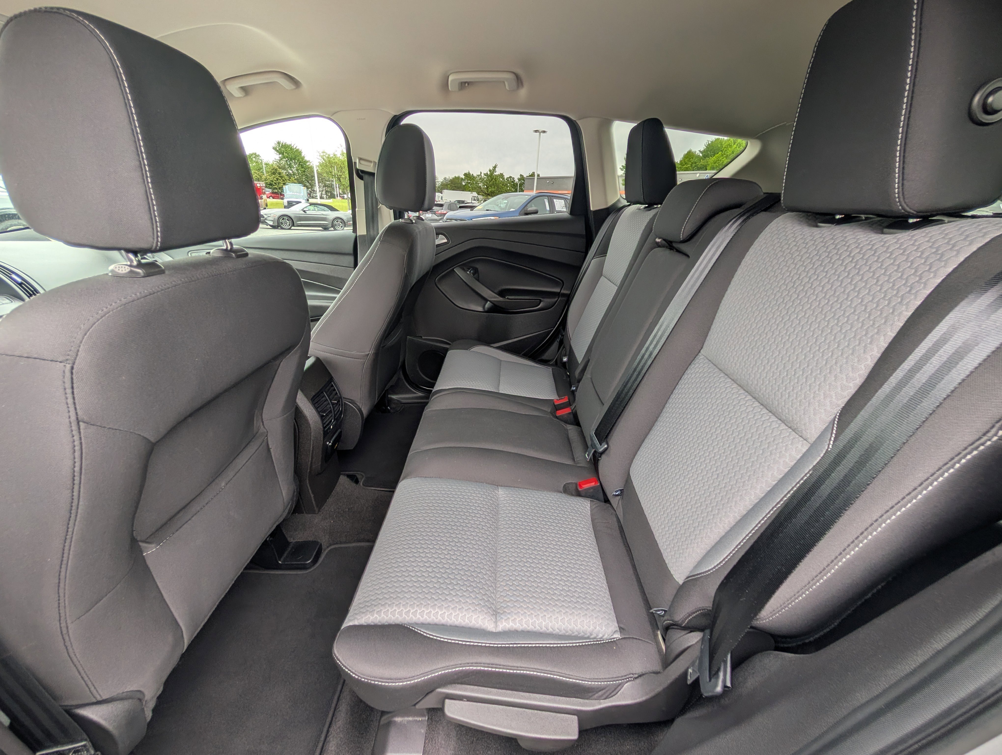 Certified 2017 Ford Escape SE w/ Equipment Group 201A AWD/4WD image 13
