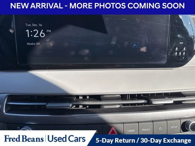 Used 2023 Hyundai Palisade SEL w/ Premium Package image 12