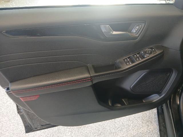 Certified 2023 Ford Escape ST-Line Select w/ Tech Pack #1 image 12