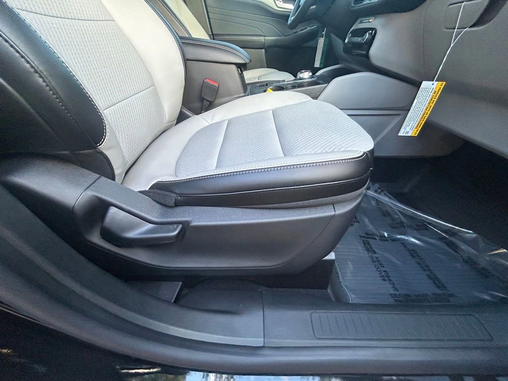 Certified 2024 Ford Escape SE image 26