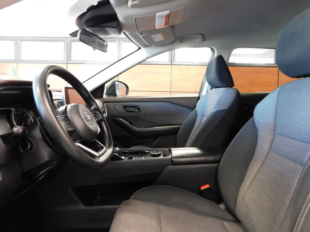 Used 2021 Nissan Rogue S AWD/4WD image 28