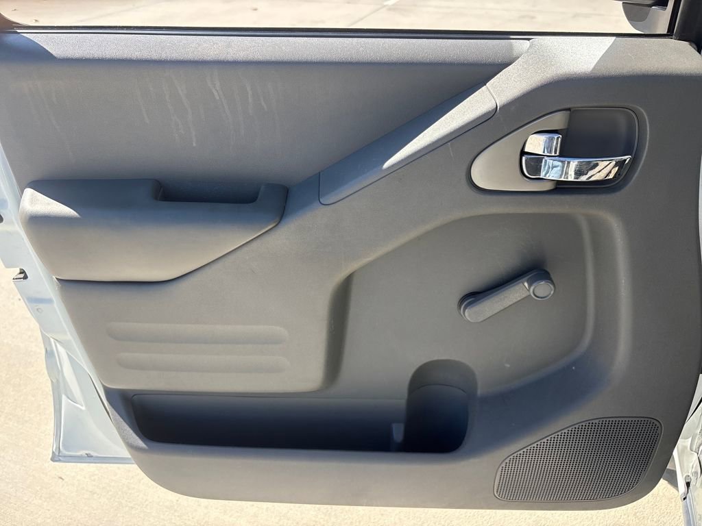 Used 2018 Nissan Frontier S image 15