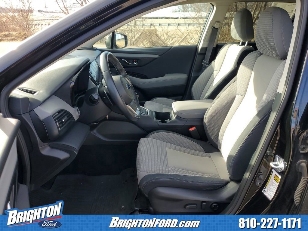Used 2023 Subaru Outback Premium image 10