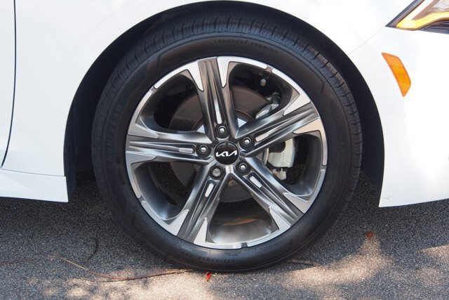 Used 2023 Kia K5 EX FWD image 9