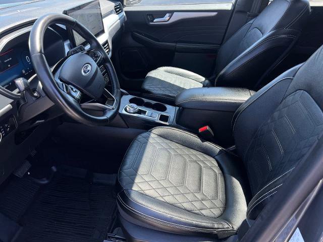 Certified 2023 Ford Escape Platinum w/ Premium Technology Package AWD/4WD image 10
