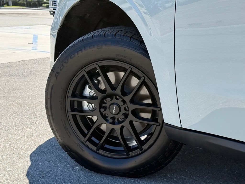 Certified 2023 Ford Maverick XL FWD image 20