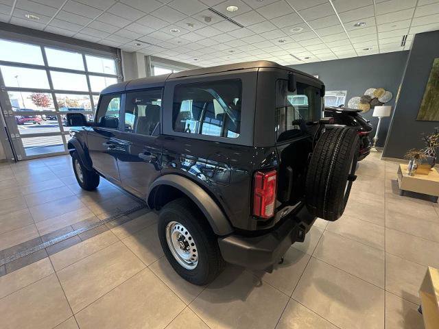 Certified 2025 Ford Bronco 4-Door image 3