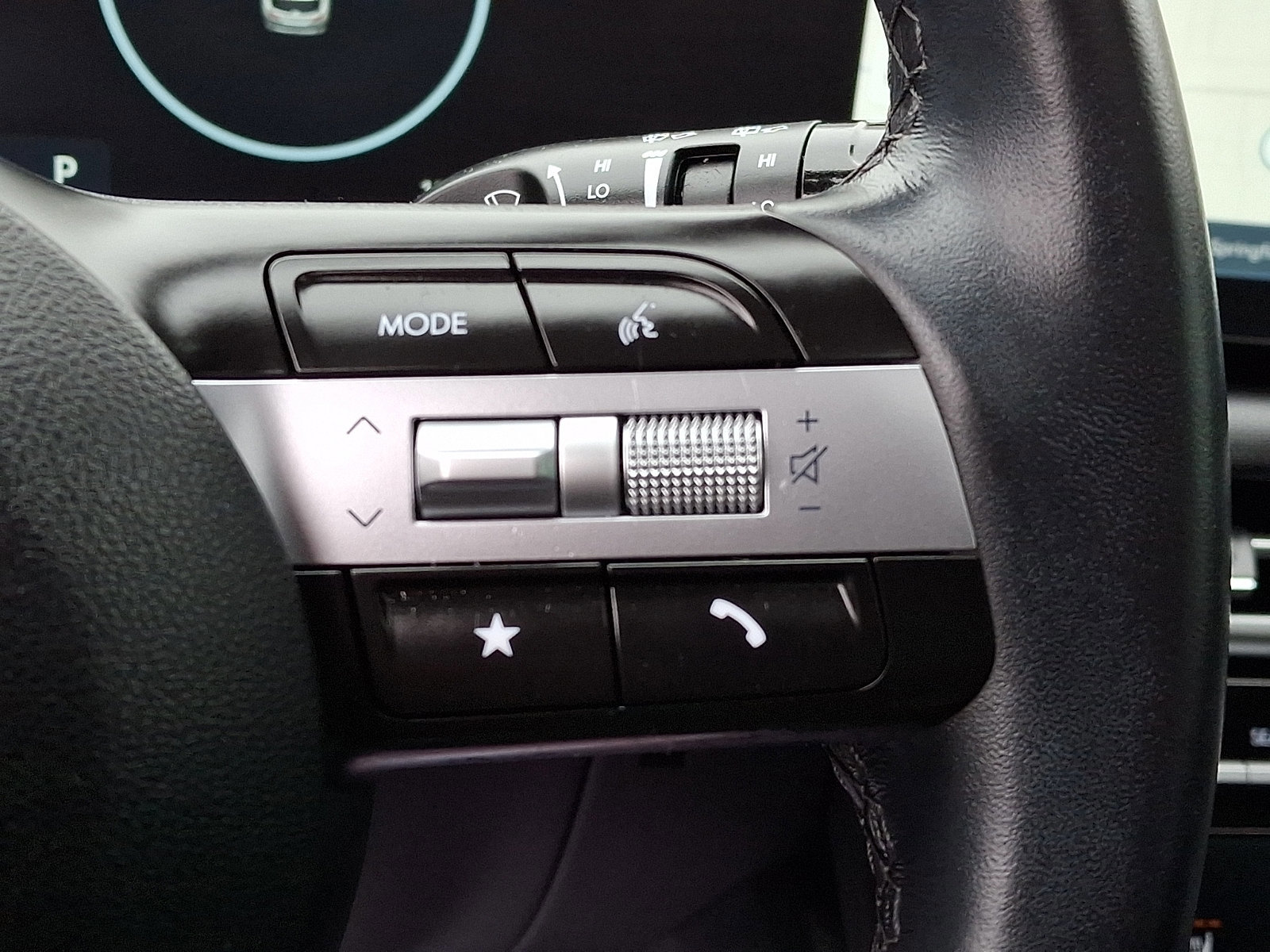 Used 2025 Hyundai Tucson SEL image 24