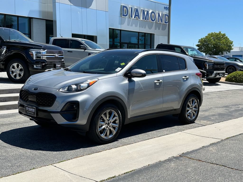 Used 2022 Kia Sportage Nightfall Edition w/ Nighfall AWD Premium Package image 2