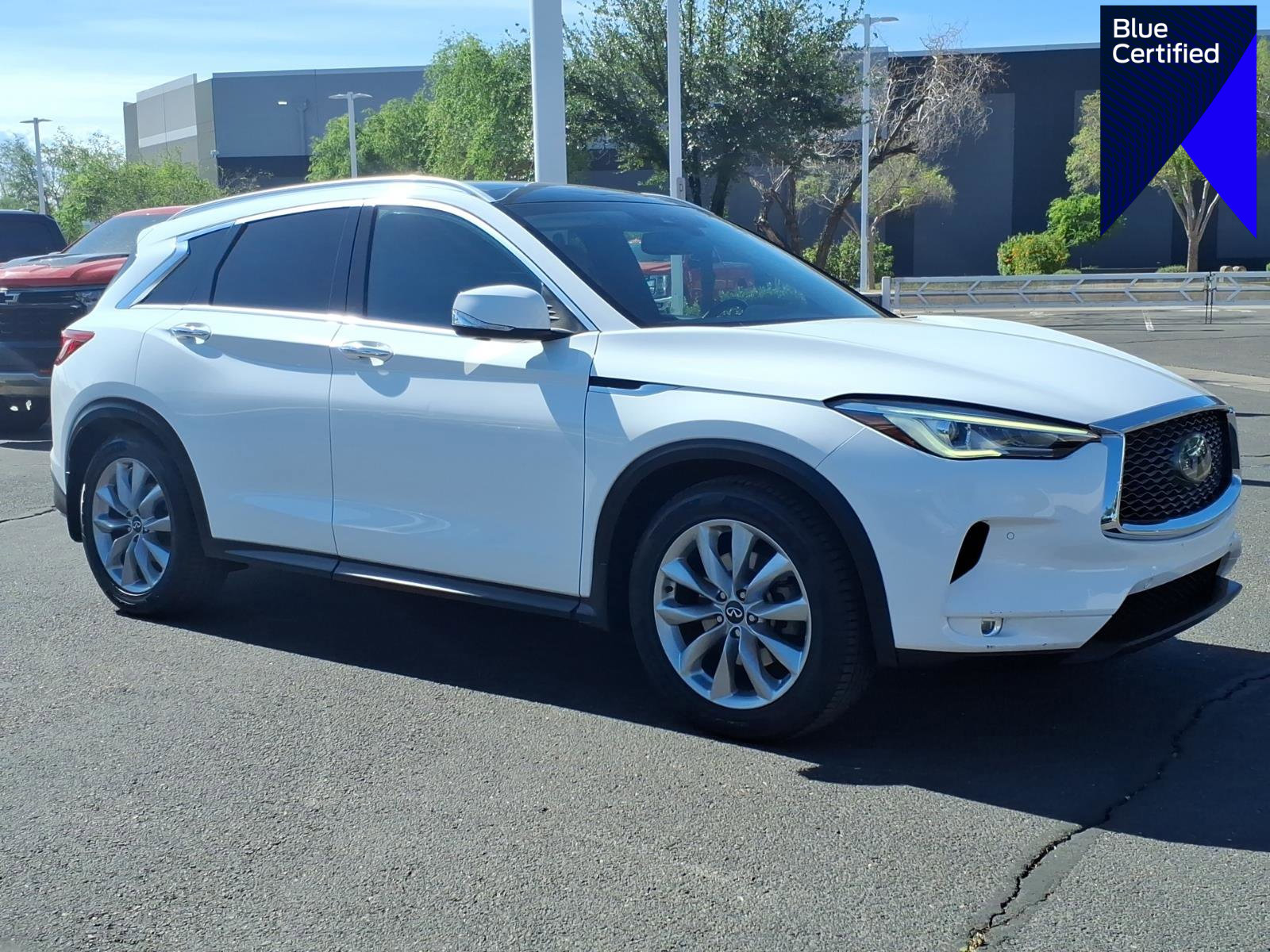 Used 2020 INFINITI QX50 Essential image 1