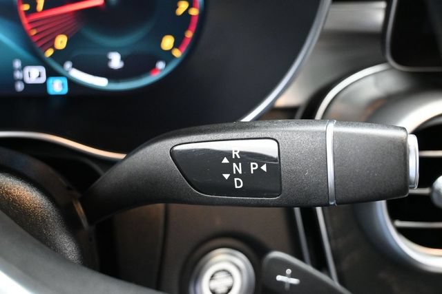Used 2022 Mercedes-Benz GLC 300 image 22