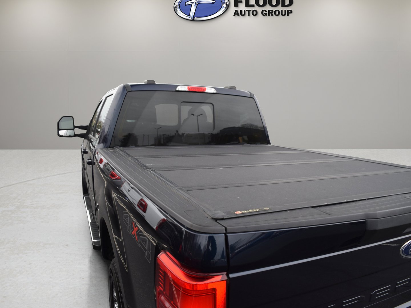 Certified 2022 Ford F350 Lariat w/ Lariat Ultimate Package AWD/4WD image 6
