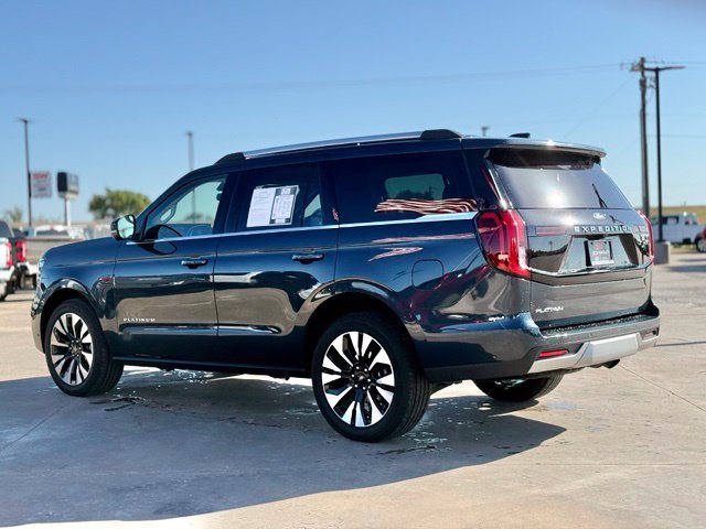 Certified 2025 Ford Expedition Platinum w/ Driver's Package AWD/4WD image 6