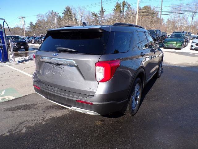 Certified 2022 Ford Explorer XLT w/ Equipment Group 202A image 5