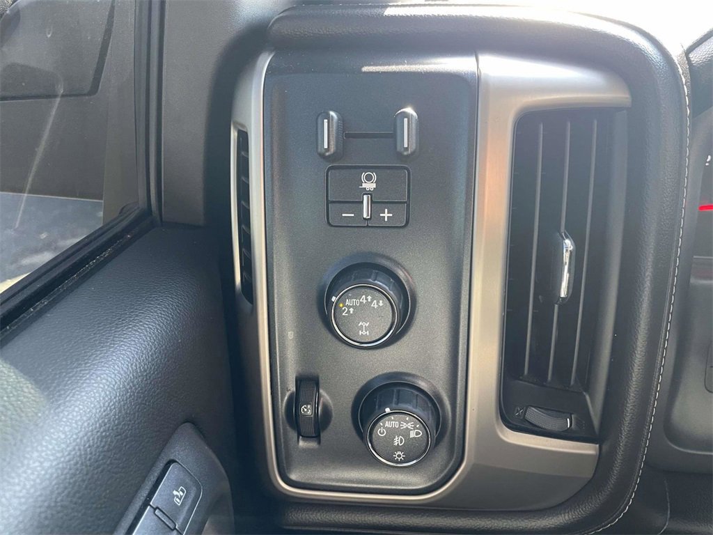 Used 2018 GMC Sierra 1500 Denali w/ Denali Ultimate Package image 26