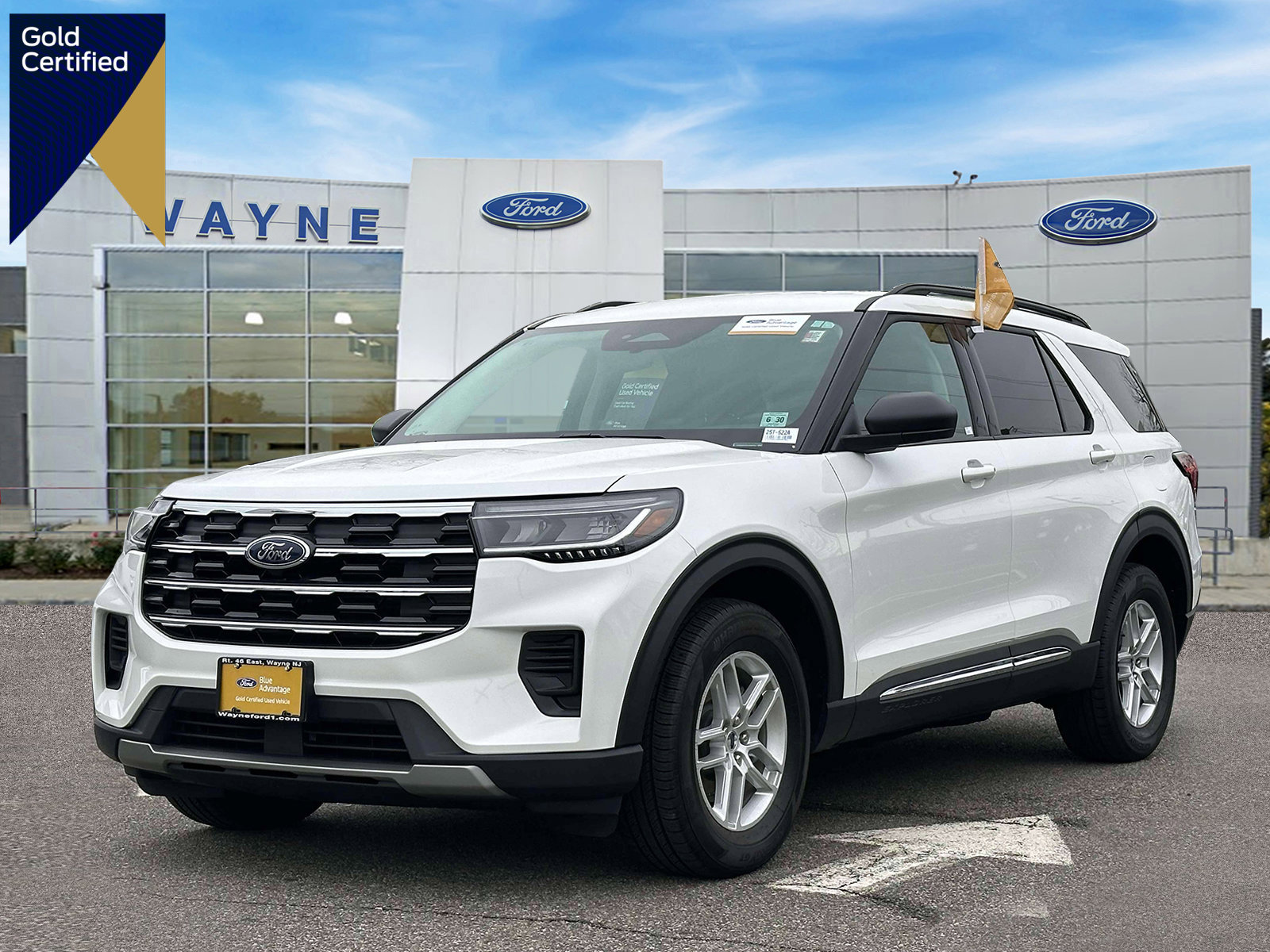 Certified 2025 Ford Explorer Active image 1
