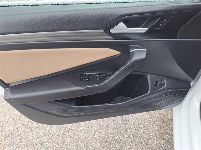 Used 2019 Volkswagen Jetta SEL image 14