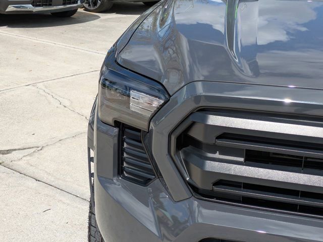 Used 2026 Toyota Tacoma SR5 image 9