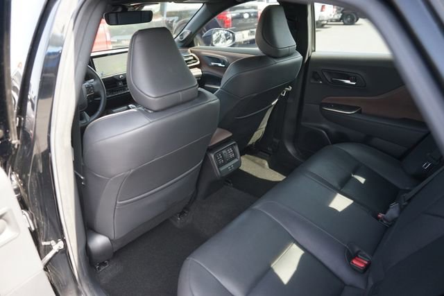 Used 2023 Toyota Crown AWD/4WD image 12