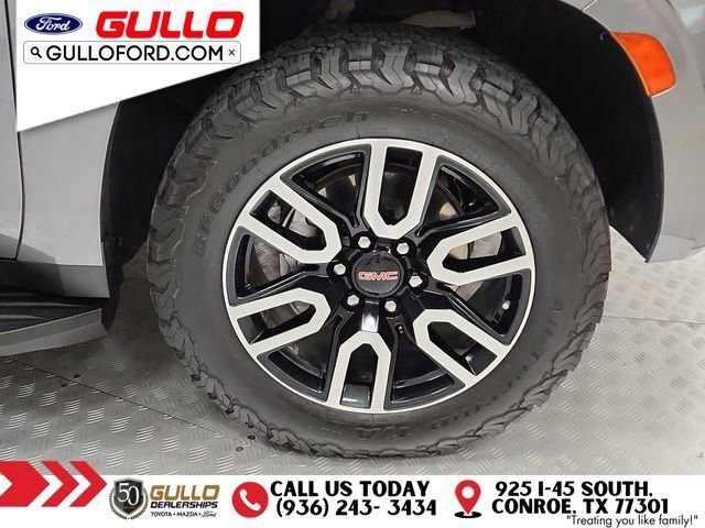 Used 2021 GMC Yukon AT4 w/ Technology Package image 31